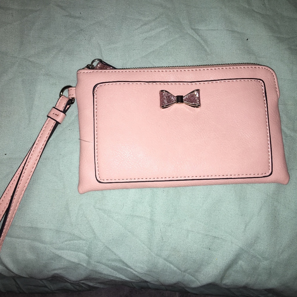 wallet - Picture 1 of 1